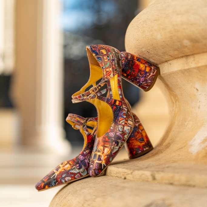 1808-gaudi-4-1.jpg Pantofi Dama Cu Toc Gros Fantasy Gaudi CONDUR by alexandru 1