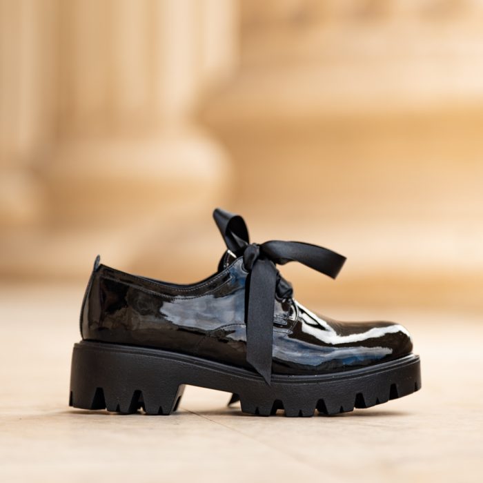701-shiny black 1